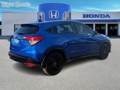 Used 2022 Honda HR-V Sport image 7