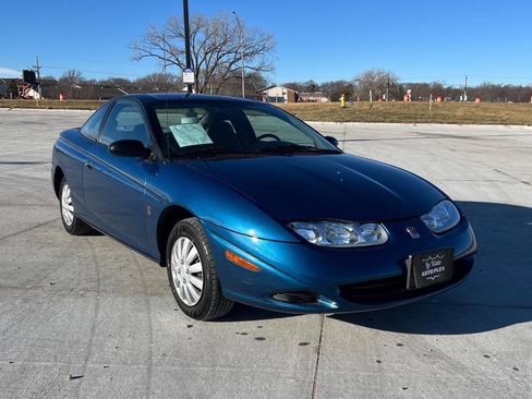 Used 2002 Saturn S-Series SC1 w/ SC1 Option Pkg 1 image 3