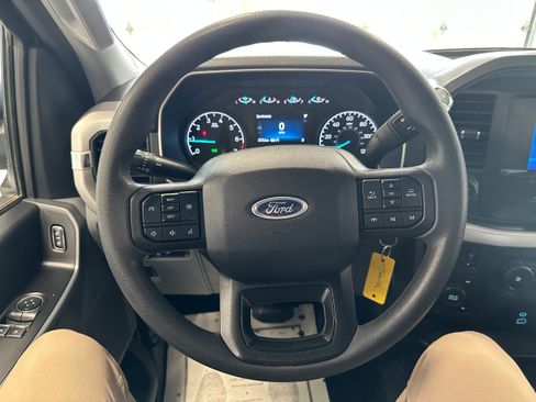 Used 2022 Ford F150 XLT w/ Trailer Tow Package image 16