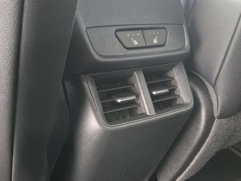 New 2026 Chevrolet Equinox RS w/ Convenience Package III FWD image 32