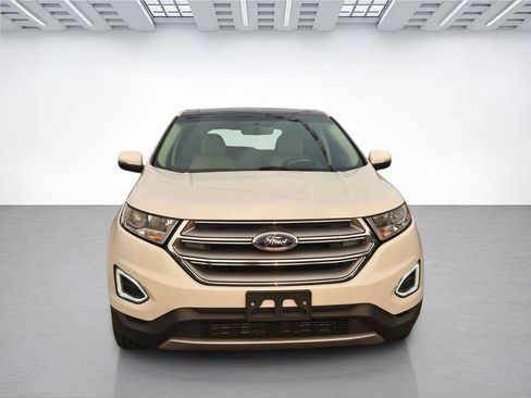 Used 2017 Ford Edge SEL w/ Equipment Group 201A FWD image 2