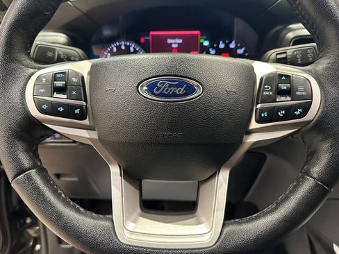 Used 2024 Ford Explorer XLT w/ Equipment Group 202A AWD/4WD image 11