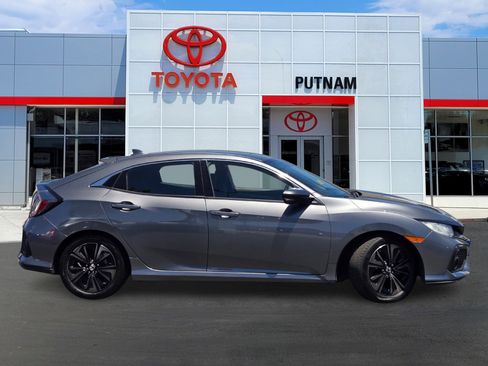 Used 2019 Honda Civic EX image 3