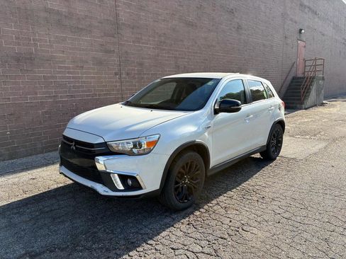Used 2018 Mitsubishi Outlander Sport LE AWD/4WD image 1