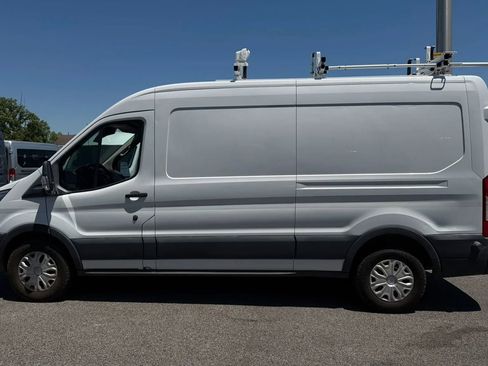 Used 2017 Ford Transit 250 148 Medium Roof w/ Exterior Upgrade Package RWD image 3