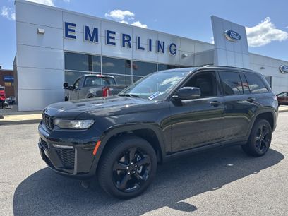 Used 2026 Jeep Grand Cherokee Limited w/ Limited Altitude Package