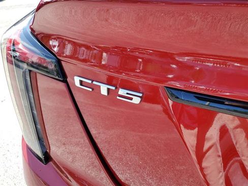 Certified 2025 Cadillac CT5 V RWD image 11