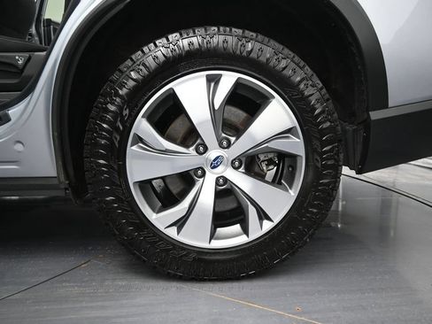 Used 2024 Subaru Ascent Premium w/ Convenience Package AWD/4WD image 14