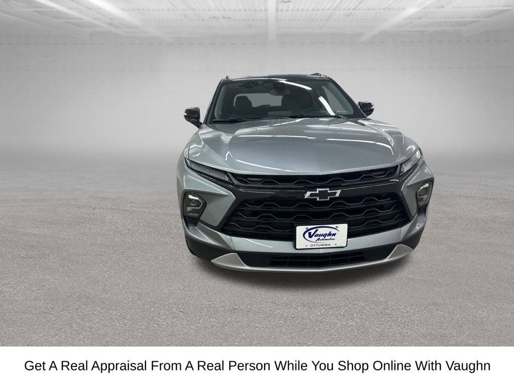 New 2026 Chevrolet Blazer LT w/ Midnight/Sport Edition AWD/4WD image 3