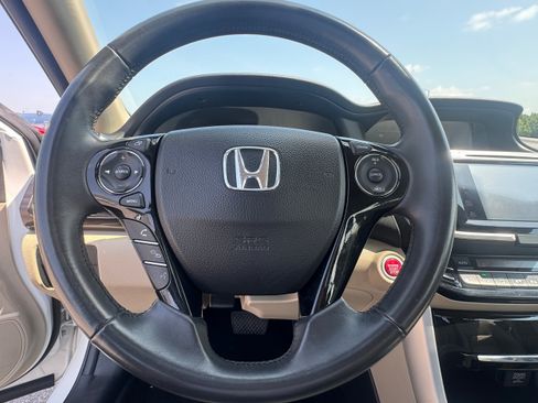 Used 2016 Honda Accord EX-L image 12