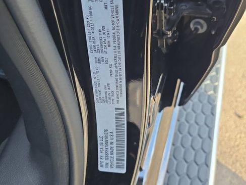 Used 2022 RAM 1500 Limited image 31