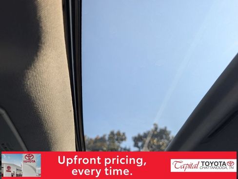 Used 2021 Toyota Highlander Limited AWD/4WD image 25