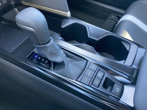 Certified 2026 Toyota Camry SE image 23