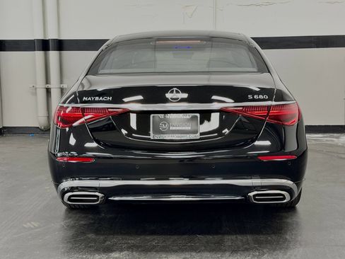 Used 2024 Mercedes-Benz Maybach S 680 4MATIC image 11