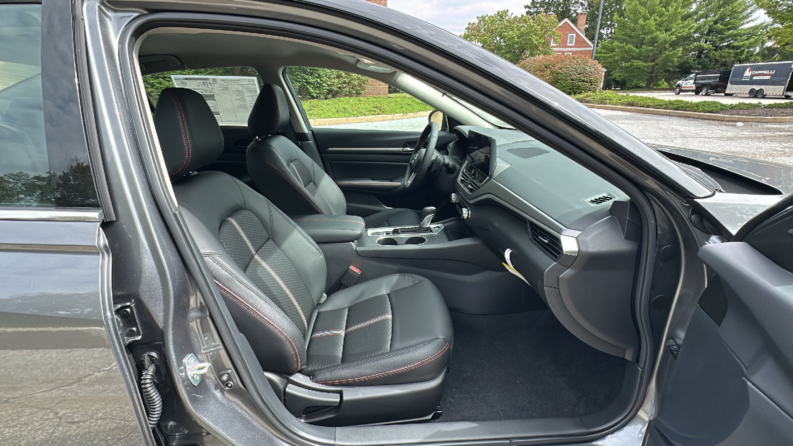 New 2026 Nissan Altima 2.5 SR AWD/4WD image 8
