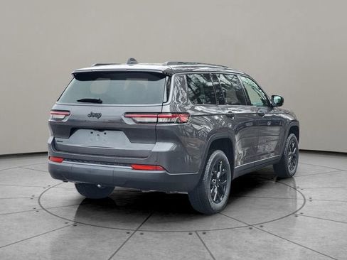 New 2026 Jeep Grand Cherokee L 4WD image 12