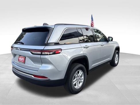 New 2024 Jeep Grand Cherokee Limited 4xe w/ Luxury Tech Group II AWD/4WD image 8