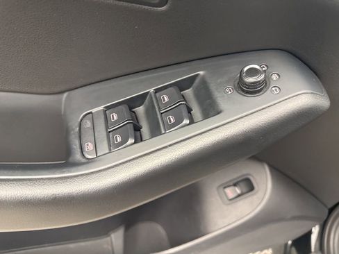 Used 2012 Audi Q5 2.0T Premium Plus image 21