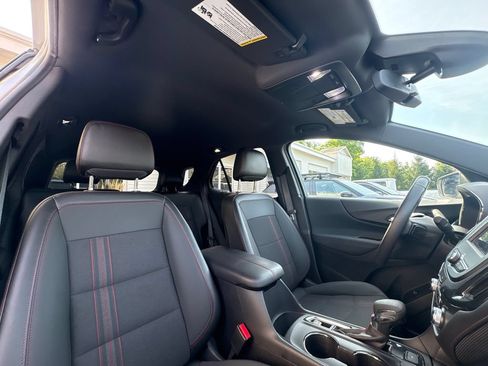Used 2022 Chevrolet Equinox RS AWD/4WD image 50