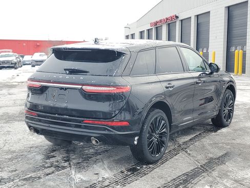 New 2025 Lincoln Corsair Reserve w/ Jet Appearance Package image 4