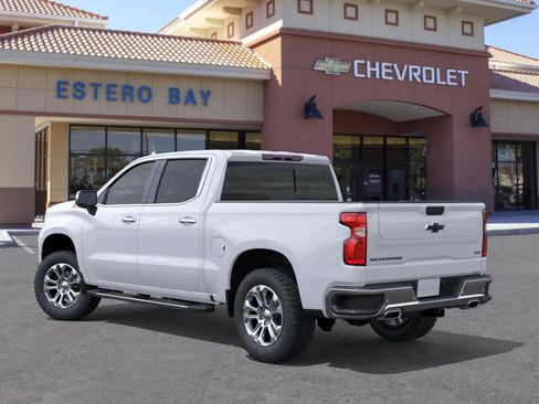 New 2026 Chevrolet Silverado 1500 LTZ w/ LTZ Premium Package AWD/4WD image 3