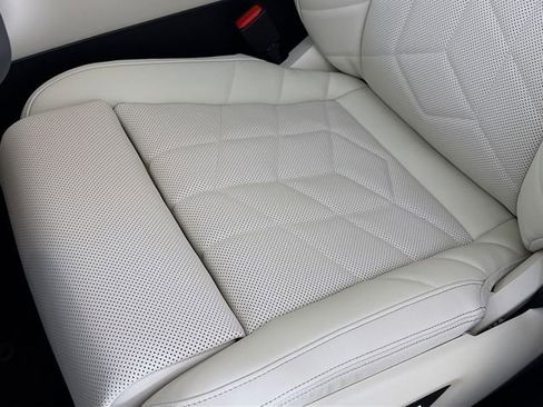 New 2026 BMW 530i xDrive w/ Premium Package image 20