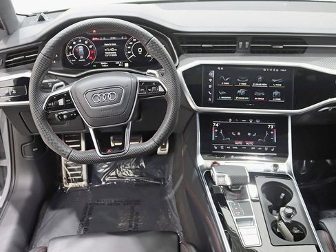 Used 2025 Audi RS 6 performance image 14