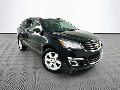 Used 2017 Chevrolet Traverse LT w/ Style and Technology Package AWD/4WD image 1