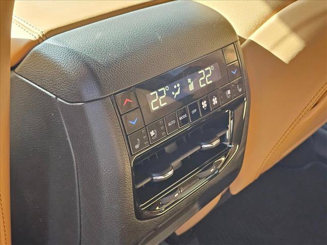 Used 2022 Jeep Grand Cherokee Summit AWD/4WD image 18