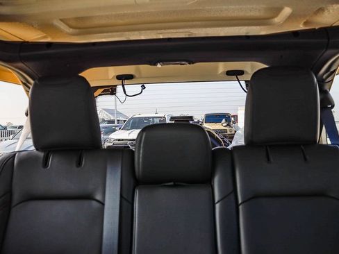 New 2026 Jeep Wrangler Unlimited Rubicon AWD/4WD image 27