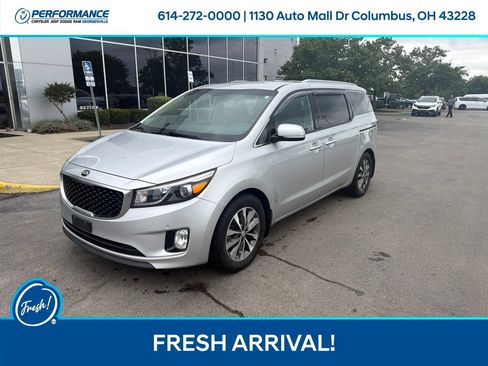 Used 2017 Kia Sedona SX FWD image 8