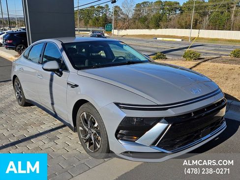 Used 2024 Hyundai Sonata SEL image 4