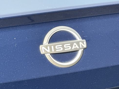 Used 2024 Nissan Altima 2.5 S FWD image 15