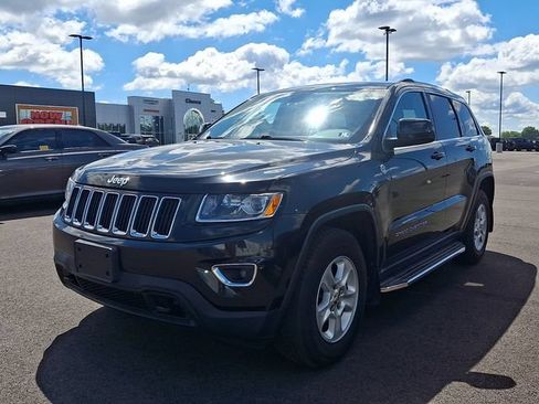 Used 2016 Jeep Grand Cherokee Laredo w/ Quick Order Package 23E AWD/4WD image 3