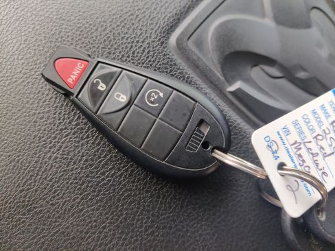 Used 2011 RAM 2500 Laramie w/ Cold Weather Group image 27