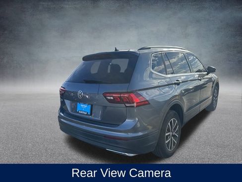 Used 2019 Volkswagen Tiguan SE w/ Panoramic Sunroof Package image 7