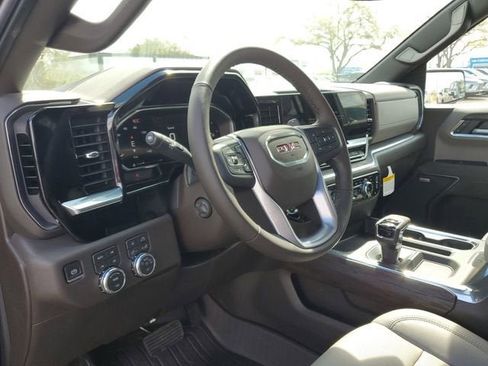 New 2026 GMC Sierra 1500 SLT w/ SLT Premium Plus Package AWD/4WD image 22