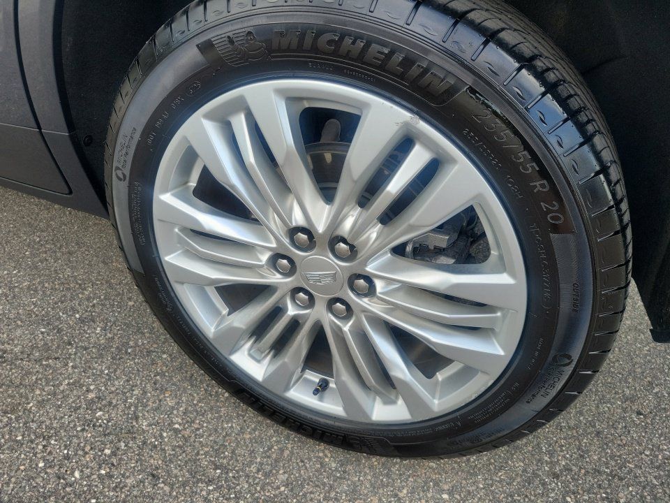 Used 2019 Cadillac XT5 Premium Luxury FWD image 25