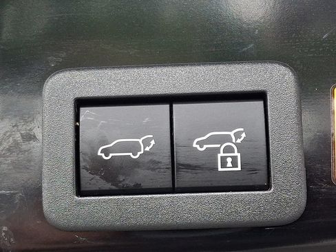 Used 2026 Toyota RAV4 XSE w/ Weather Package AWD/4WD image 29