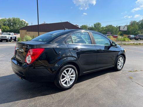 Used 2012 Chevrolet Sonic LT image 8