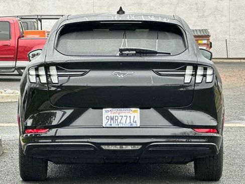 Used 2022 Ford Mustang Mach-E Premium image 8