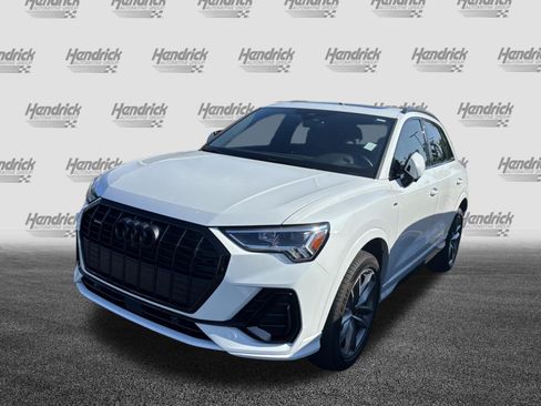 Used 2023 Audi Q3 2.0T Premium Plus AWD/4WD image 5