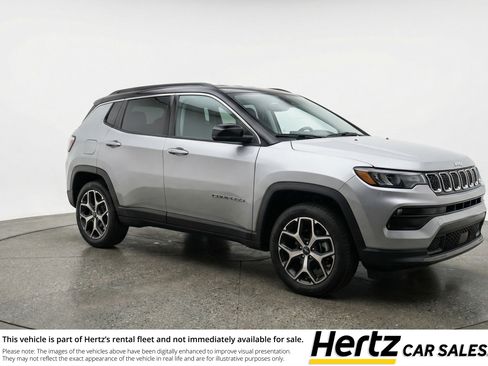 Used 2025 Jeep Compass Limited image 1