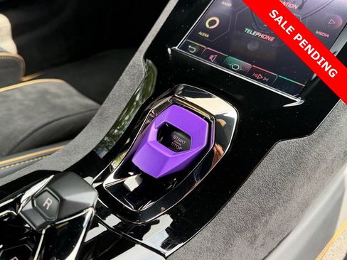 Used 2024 Lamborghini Huracan Tecnica RWD image 40