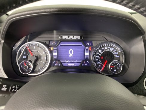Used 2024 RAM 1500 Big Horn AWD/4WD image 20