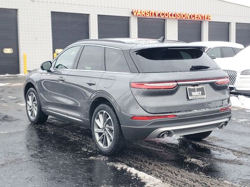 New 2026 Lincoln Corsair Premiere image 3