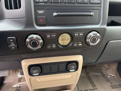 Used 2011 Honda Ridgeline RTS image 63