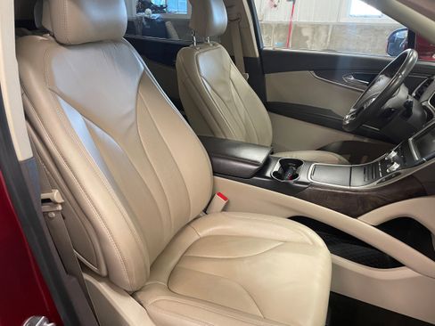 Used 2016 Lincoln MKX Select w/ Climate Package image 36