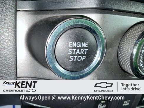 Used 2021 Toyota Tacoma TRD Off-Road w/ Technology Package image 22