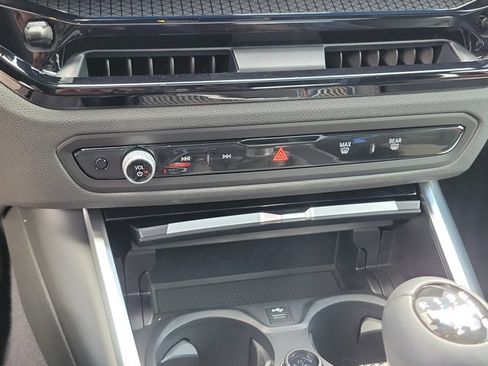 Used 2026 BMW M2 w/ Lighting Package RWD image 26